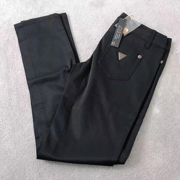 Guess NWT  Skinny Leg Low Rise - Picture 1 of 4
